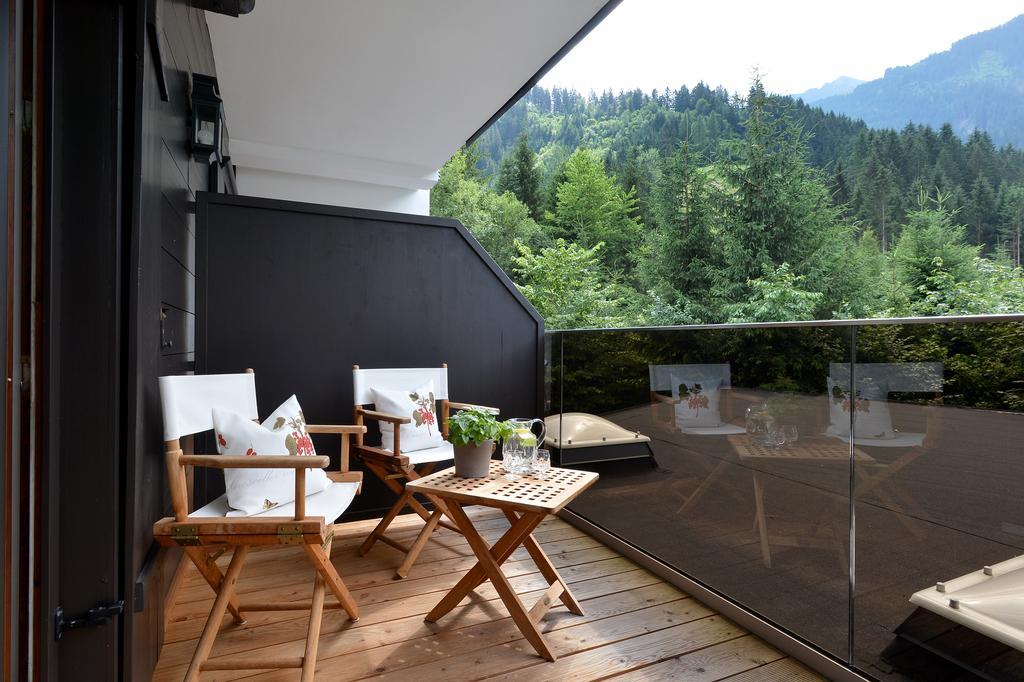 Alpin Hotel Garni Eder - Private Living Mayrhofen Eksteriør bilde