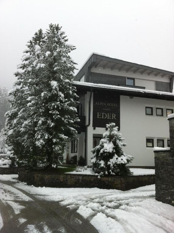 Alpin Hotel Garni Eder - Private Living Mayrhofen Eksteriør bilde